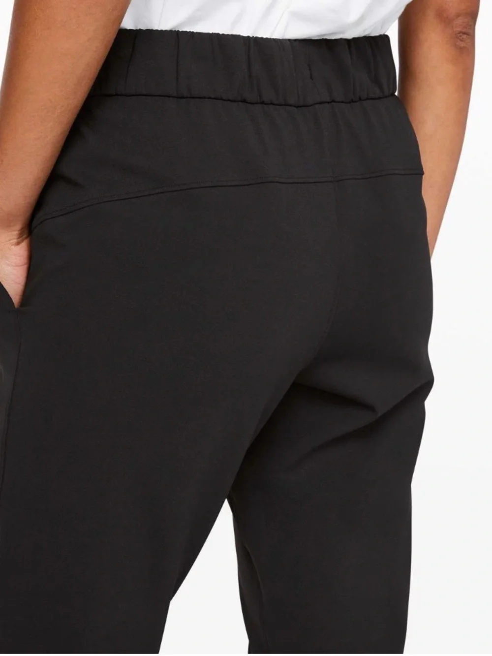 Lululemon Athletica On the Fly pants, 27”, black , size 6